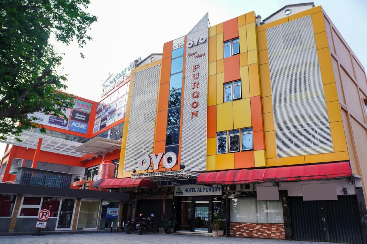Capital O 142 Hotel Al Furqon Syariah Palembang Kültér fotó