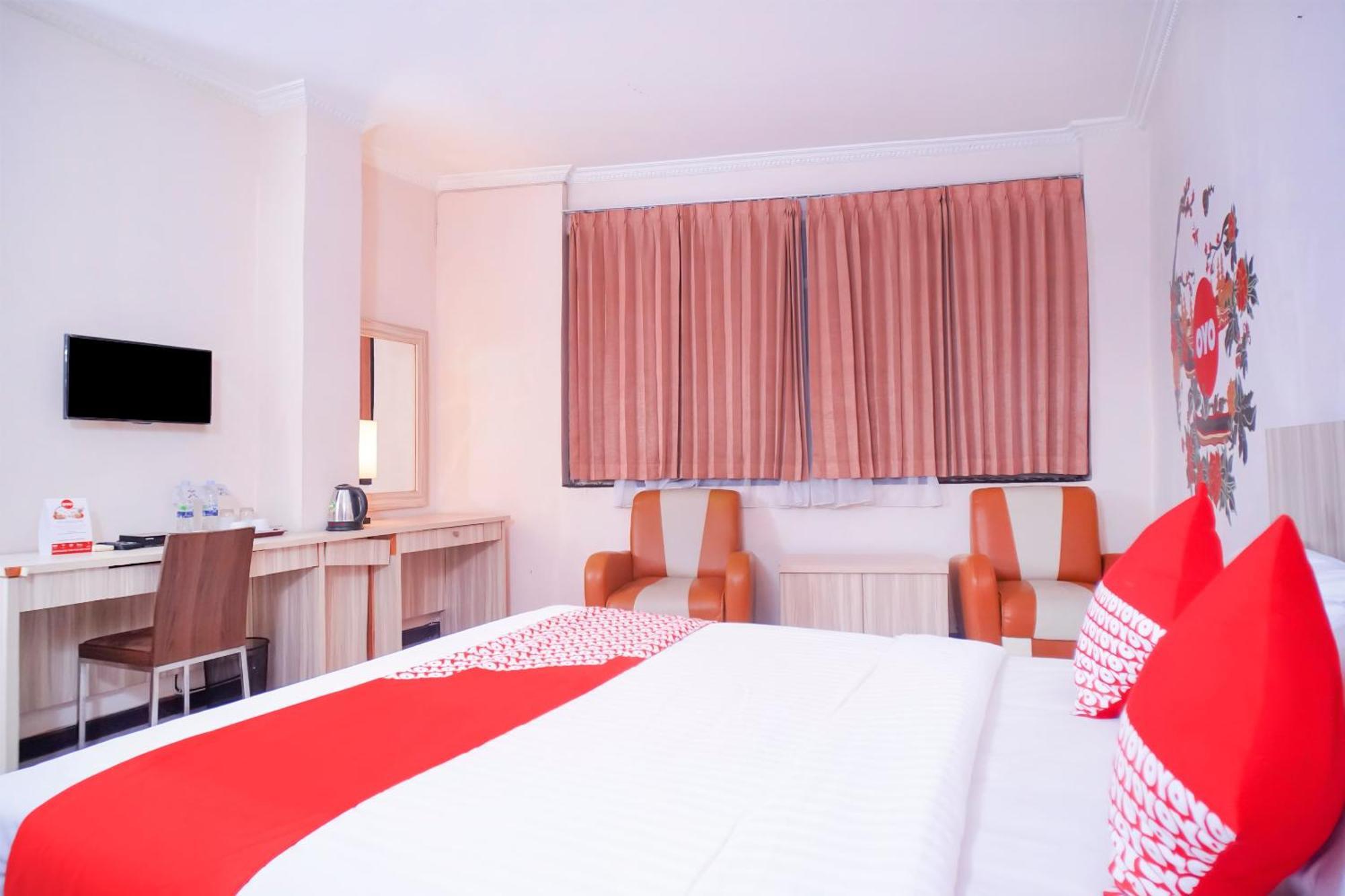 Capital O 142 Hotel Al Furqon Syariah Palembang Kültér fotó