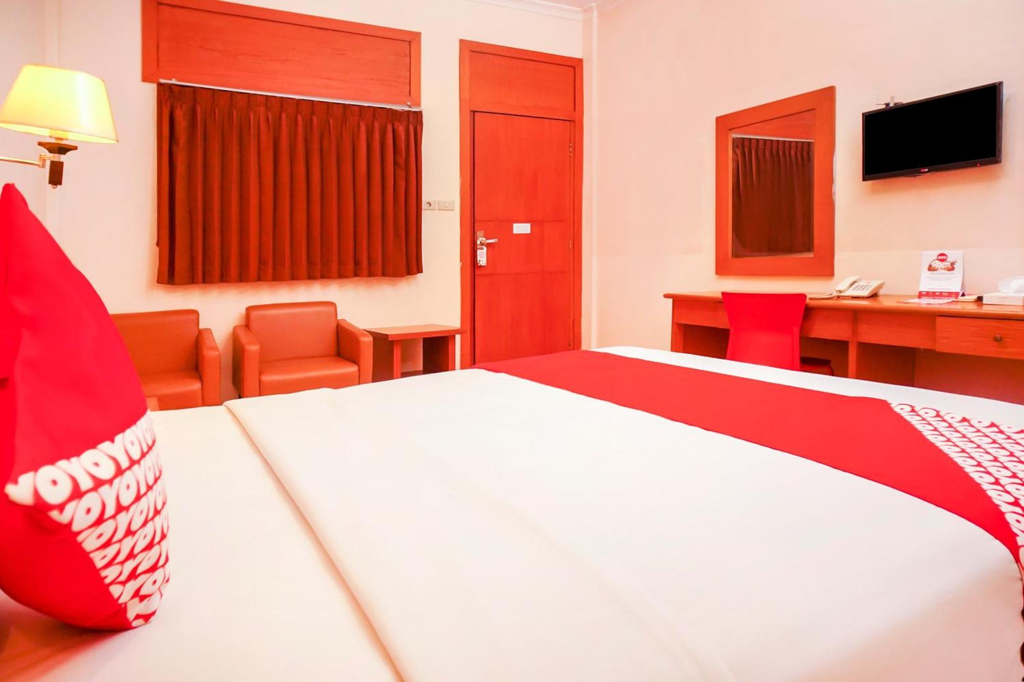 Capital O 142 Hotel Al Furqon Syariah Palembang Kültér fotó