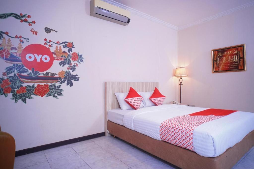 Capital O 142 Hotel Al Furqon Syariah Palembang Kültér fotó